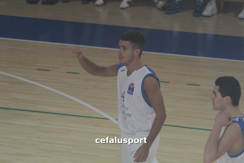 120129 Aquila 114_tn.jpg